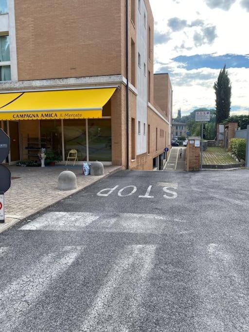 Apartment In Siena With Private Parking Bagian luar foto